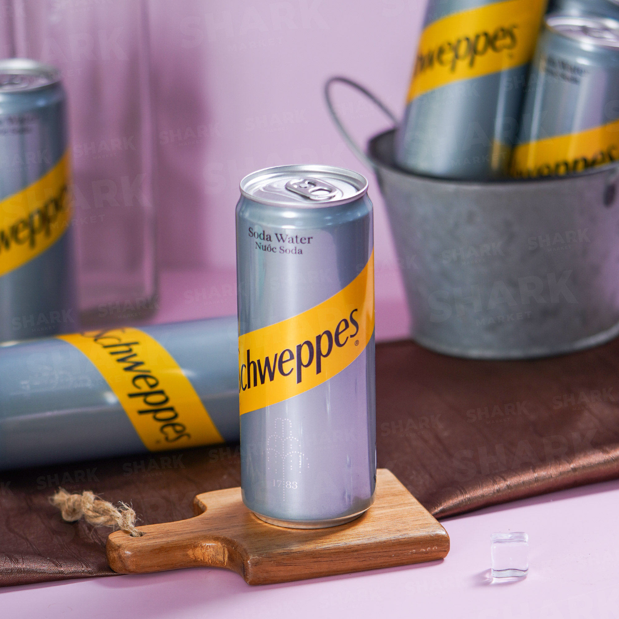 Các dòng sản phẩm soda chính của Schweppes