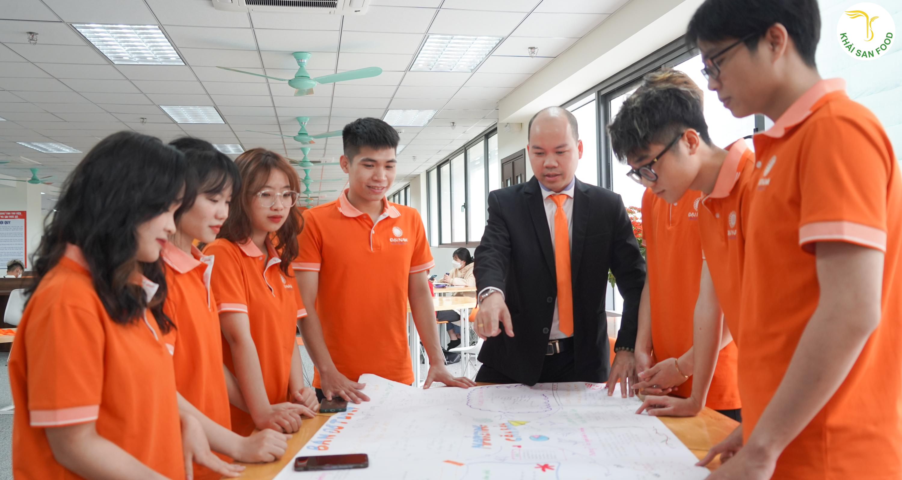 Cùng tìm hiểu lớp học quản lý bán hàng, khóa học quản lý bán hàng kênh siêu thị, cửa hàng bán lẻ và khóa học quản lý và giám sát bán hàng nhé