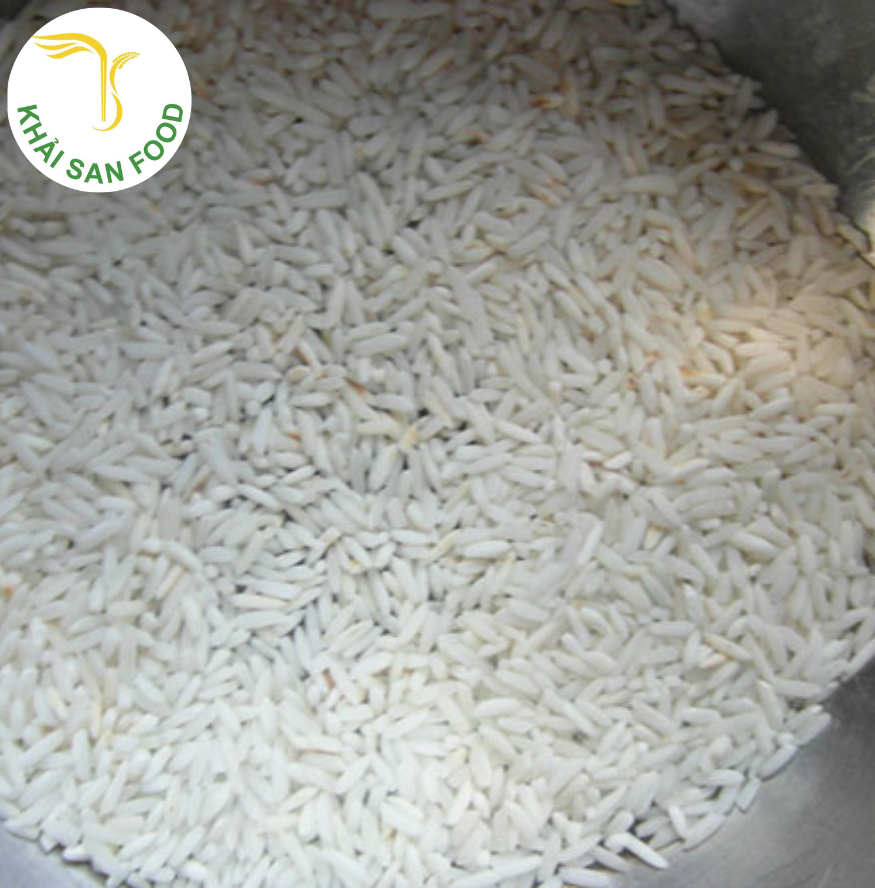 Rang gạo đều trên bếp tránh rang khét 