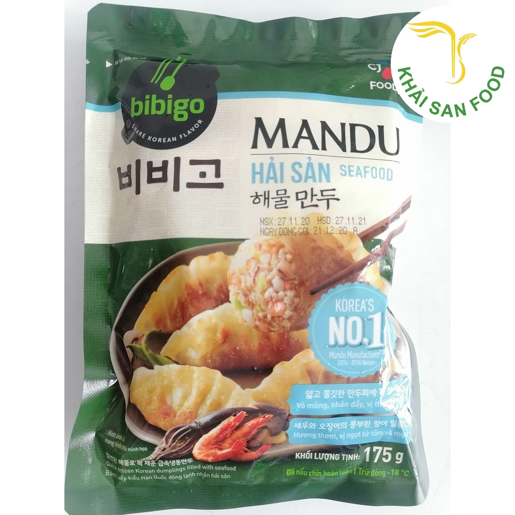 Lớp bột mì là nguyên liệu chính tạo nên lớp vỏ bên ngoài hảo hạng. Phần nhân bên trong bao gồm chả cá tra, mực, thịt heo, tôm,… Mang lại cho cơ thể nguồn canxi vừa đủ.