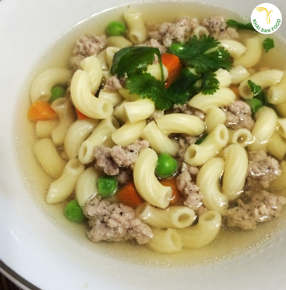 Nui nước sườn: Món ngon, bổ dưỡng cho bữa cơm gia đình