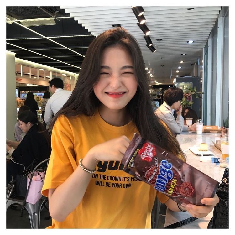 Sỉ bánh kẹo Hàn Quốc hay sỉ bánh kẹo Đài Loan cũng hấp dẫn không kém. Nhưng sỉ bánh kẹo Thái ở Việt Nam lại chiếm tỉ số áp đảo?
