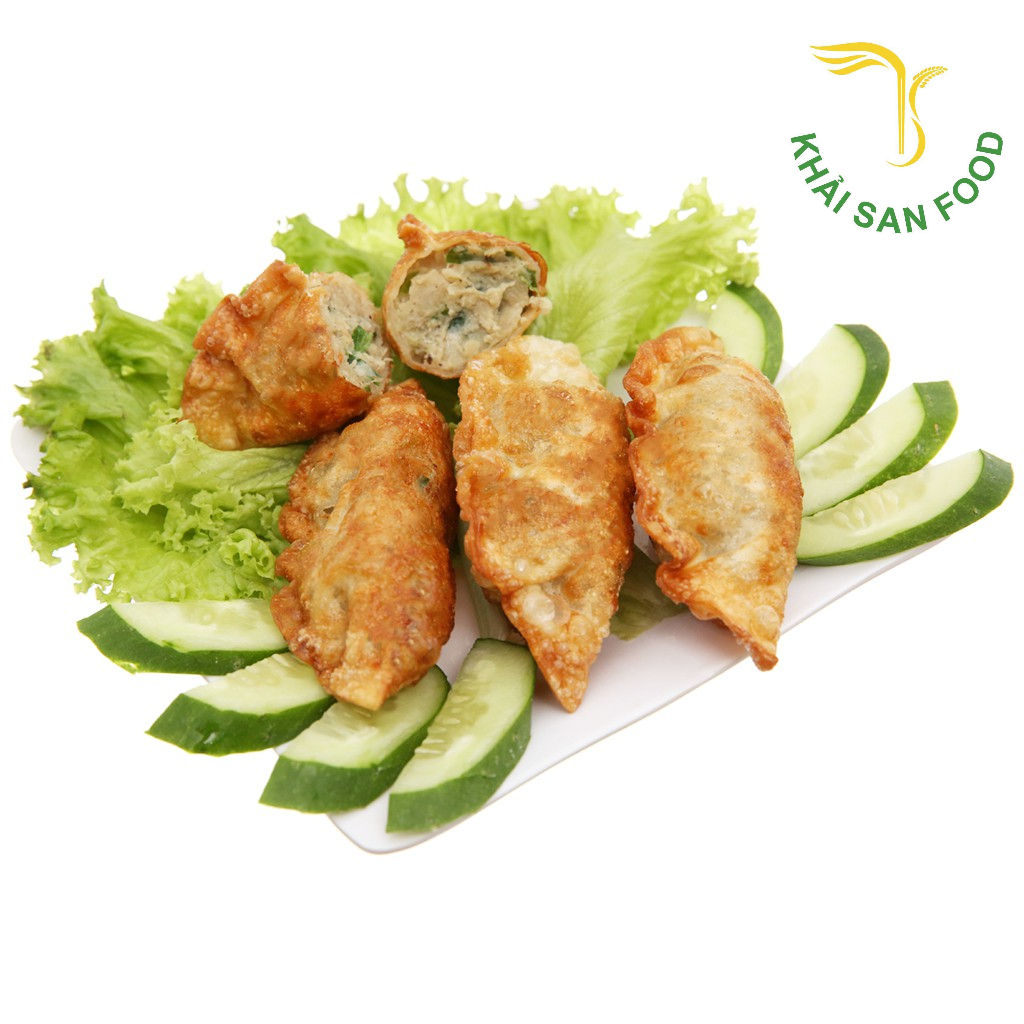 Nếu bạn muốn thử thưởng thức độ giòn rụm của lớp vỏ bên ngoài và lớp nhân nóng thơm bên trong thì chiên giòn là gợi ý đầu tiên. Hứa hẹn sẽ là món ăn giúp bữa ăn gia đình bạn thêm trọn vẹn