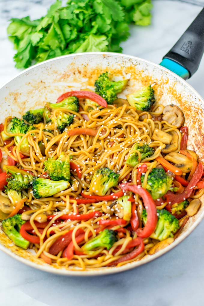 Mi-xao-va-4-cach-nau-healthy-khong-lo-tang-can