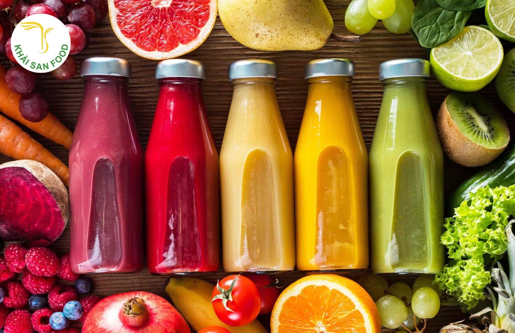 Khi bảo quản nước ép, để ngăn không khí không còn sót lại trong chai làm hỏng nước ép thì bạn hãy đổ nước ép đầy tới miệng bình nhé
