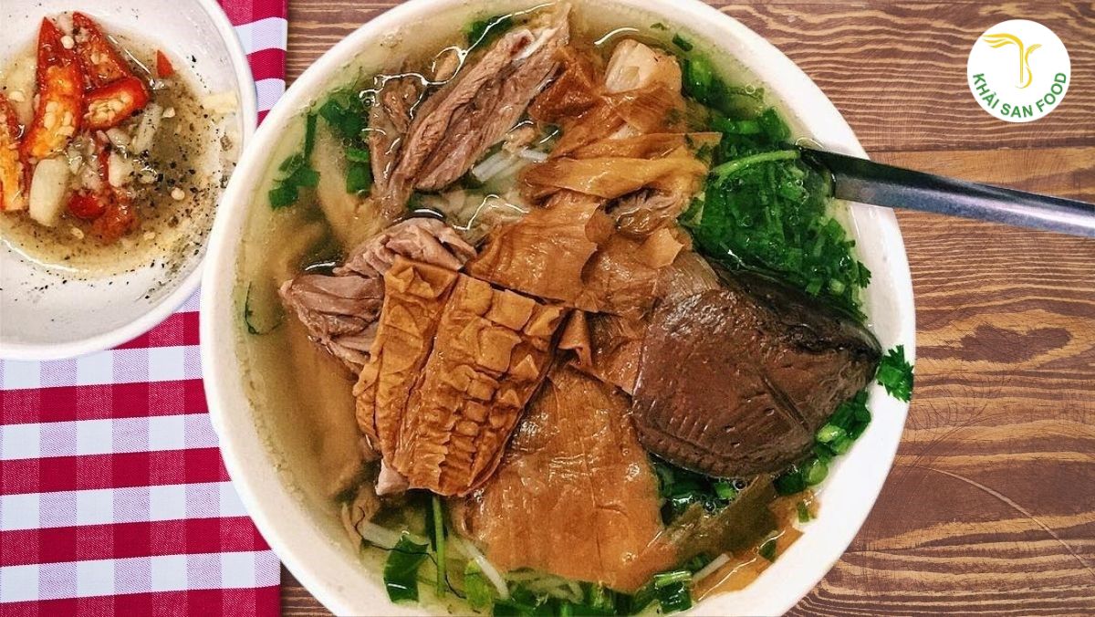 Bún gạo khô xào​