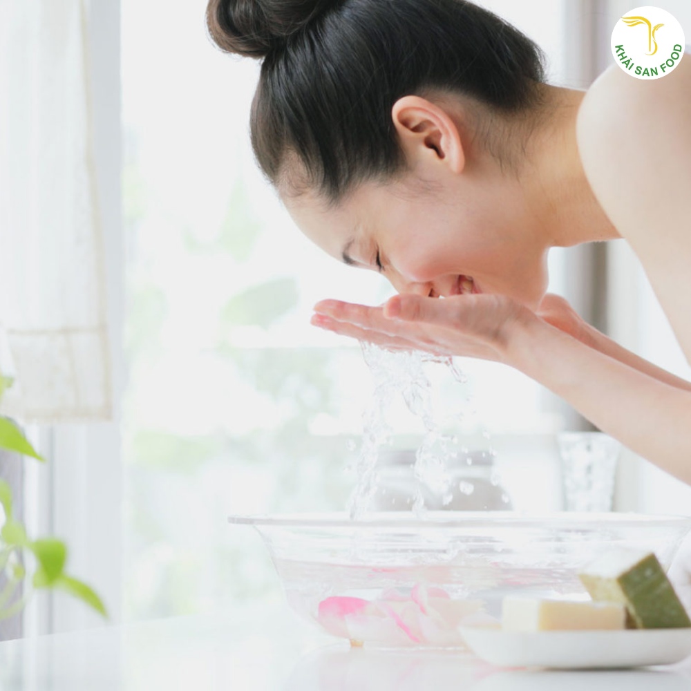 Cách rửa mặt bằng nước vo gạo