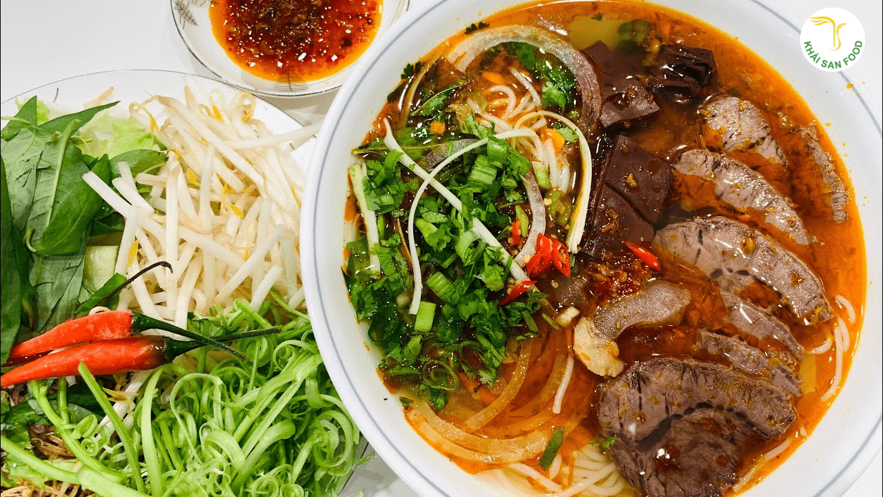 Bún bò Huế Được rất nhiều người nước ngoài và người Việt ưa chuộng