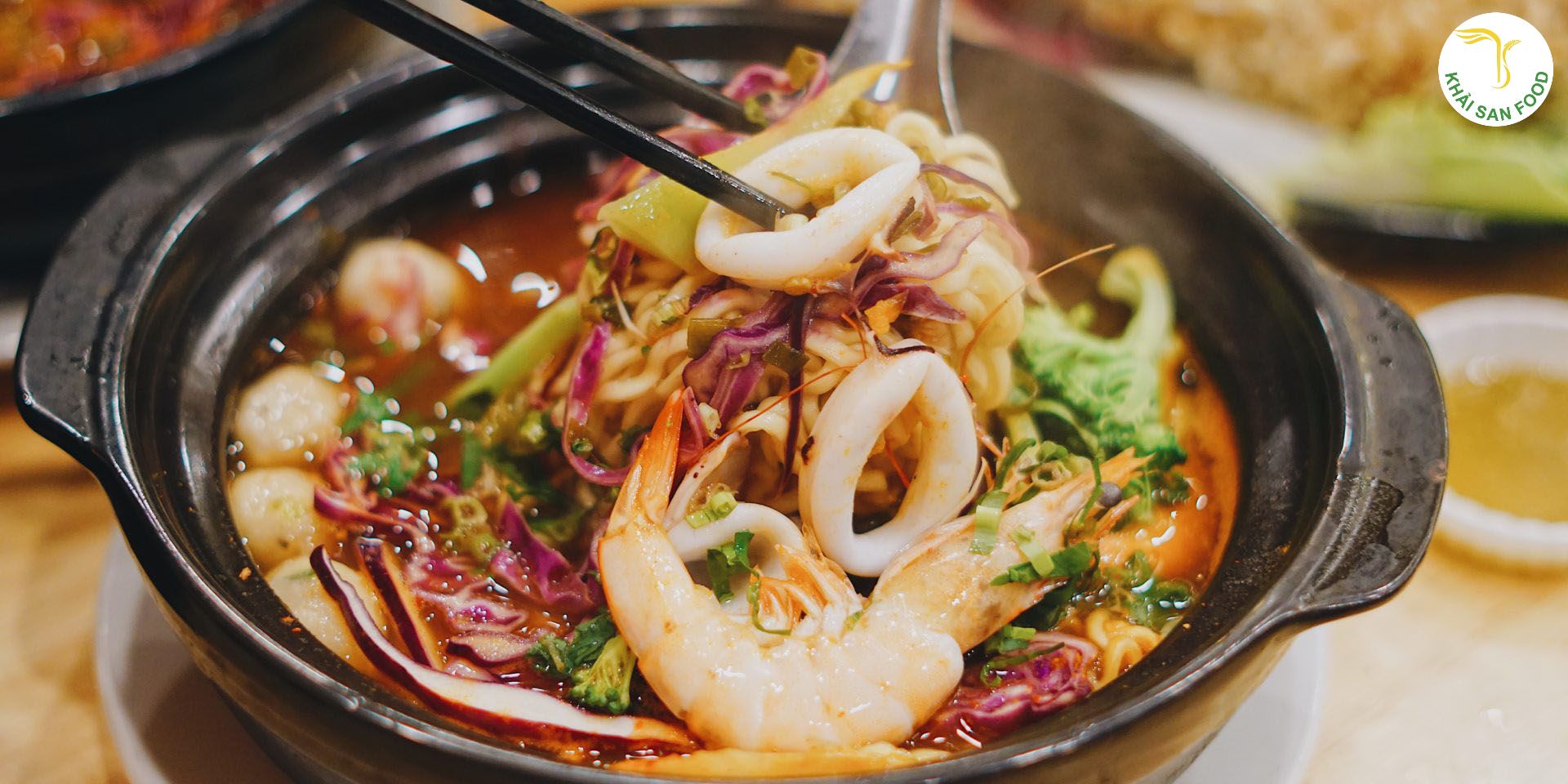 Thật không khó để tự nấu cho mình tô mì cay phải không nào? Thật không khó để tự nấu cho mình tô mì cay phải không nào?