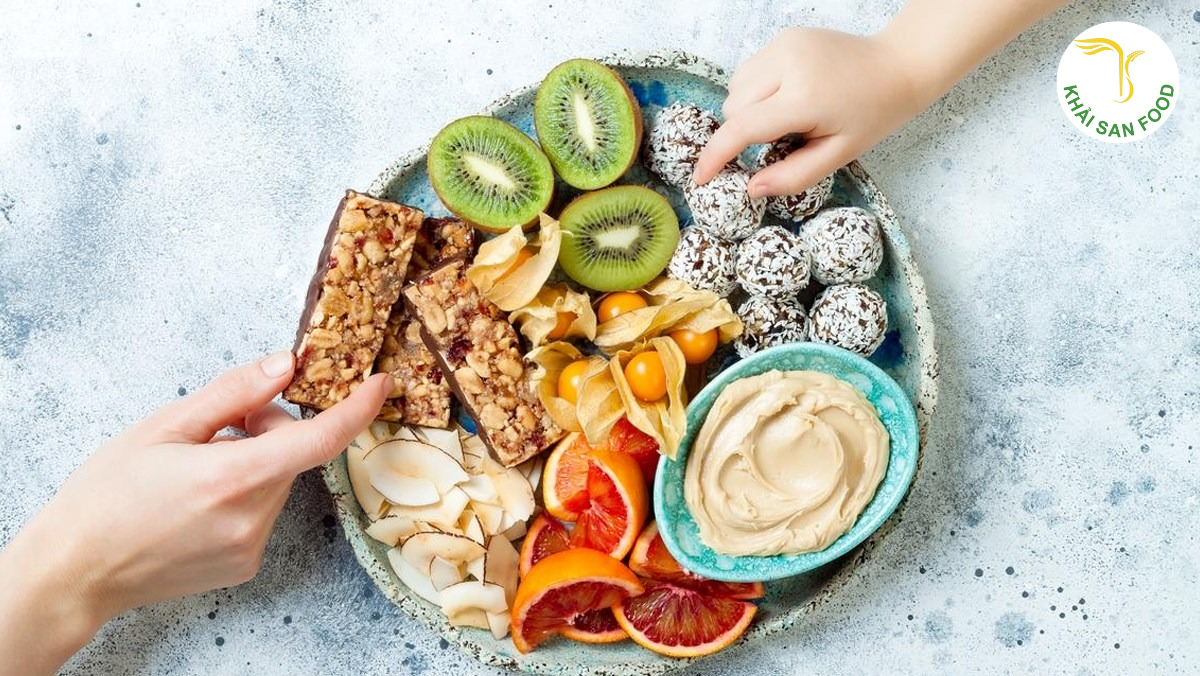 Đồ ăn vặt họp mặt gia đình