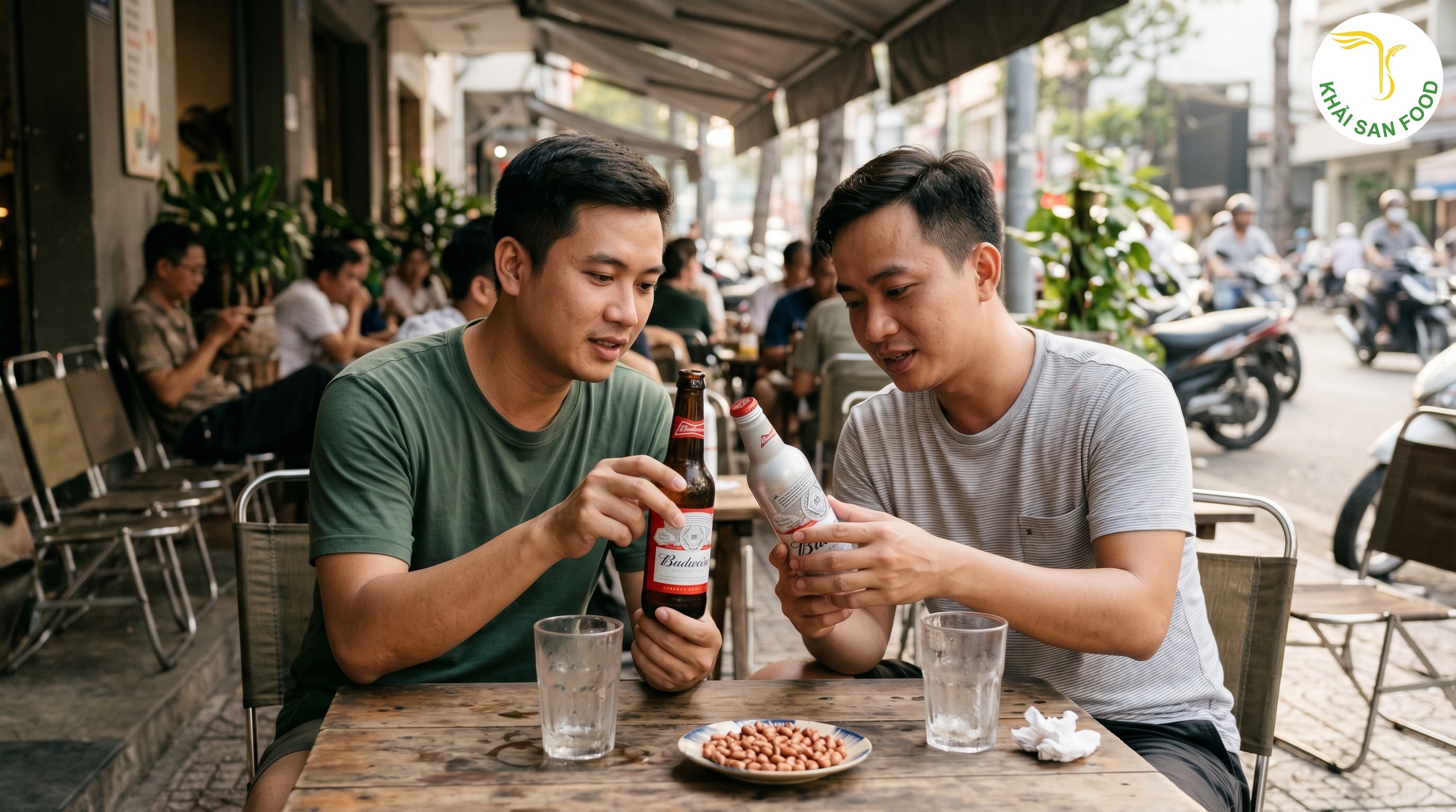 So Sánh Bia Budweiser Chai Nhôm Nhập Khẩu Và Dòng Truyền Thống