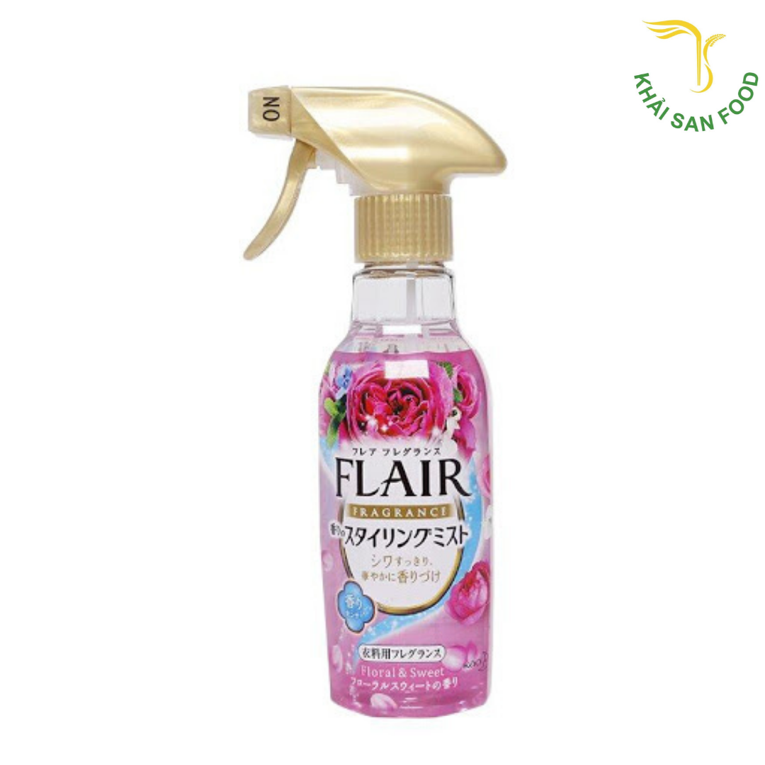 Xịt Thơm Và Làm Phẳng Quần Áo Hương Hoa 270ML