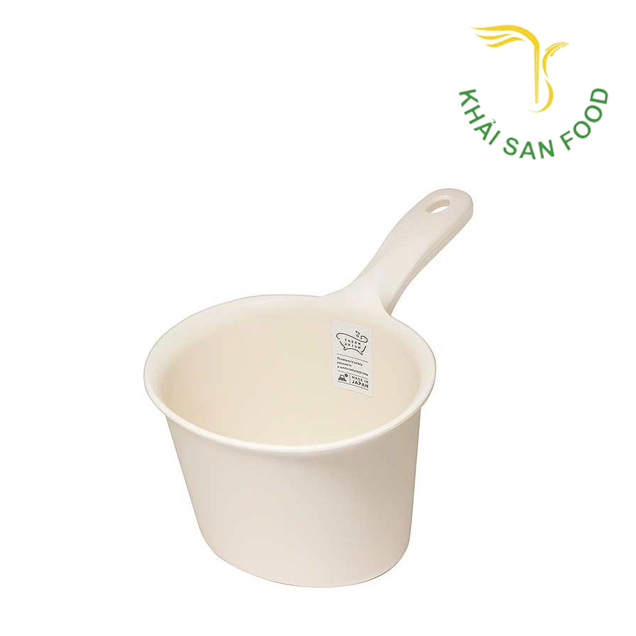 Ca Nhựa Có Tay Cầm Sanada Màu Trắng Sữa