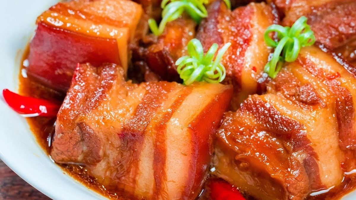 Thịt Kho Coca: Cách Làm Đậm Đà, Mềm Ngon Tại Nhà (Cập Nhật 2026)